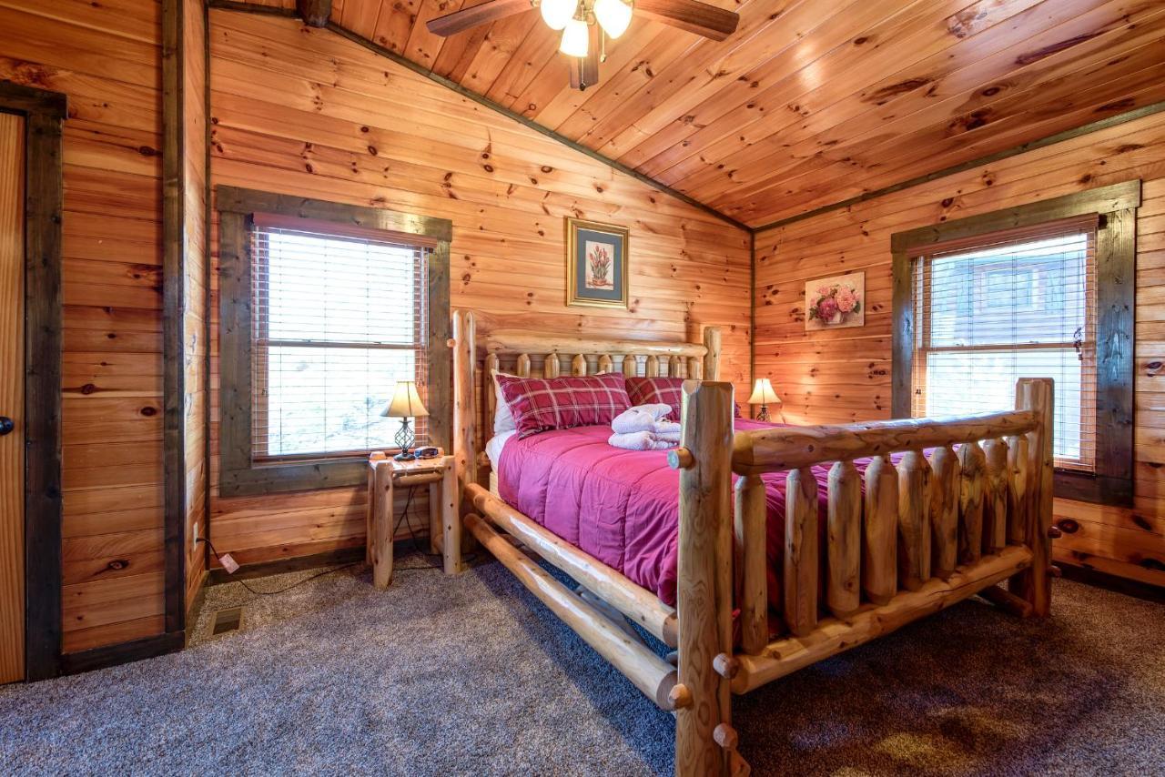 Old Hickory Lodge Гетлинбург Екстериор снимка