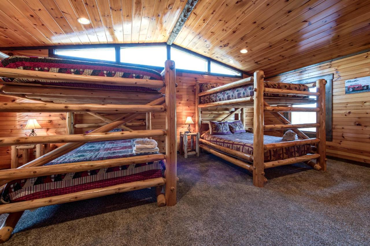 Old Hickory Lodge Гетлинбург Екстериор снимка