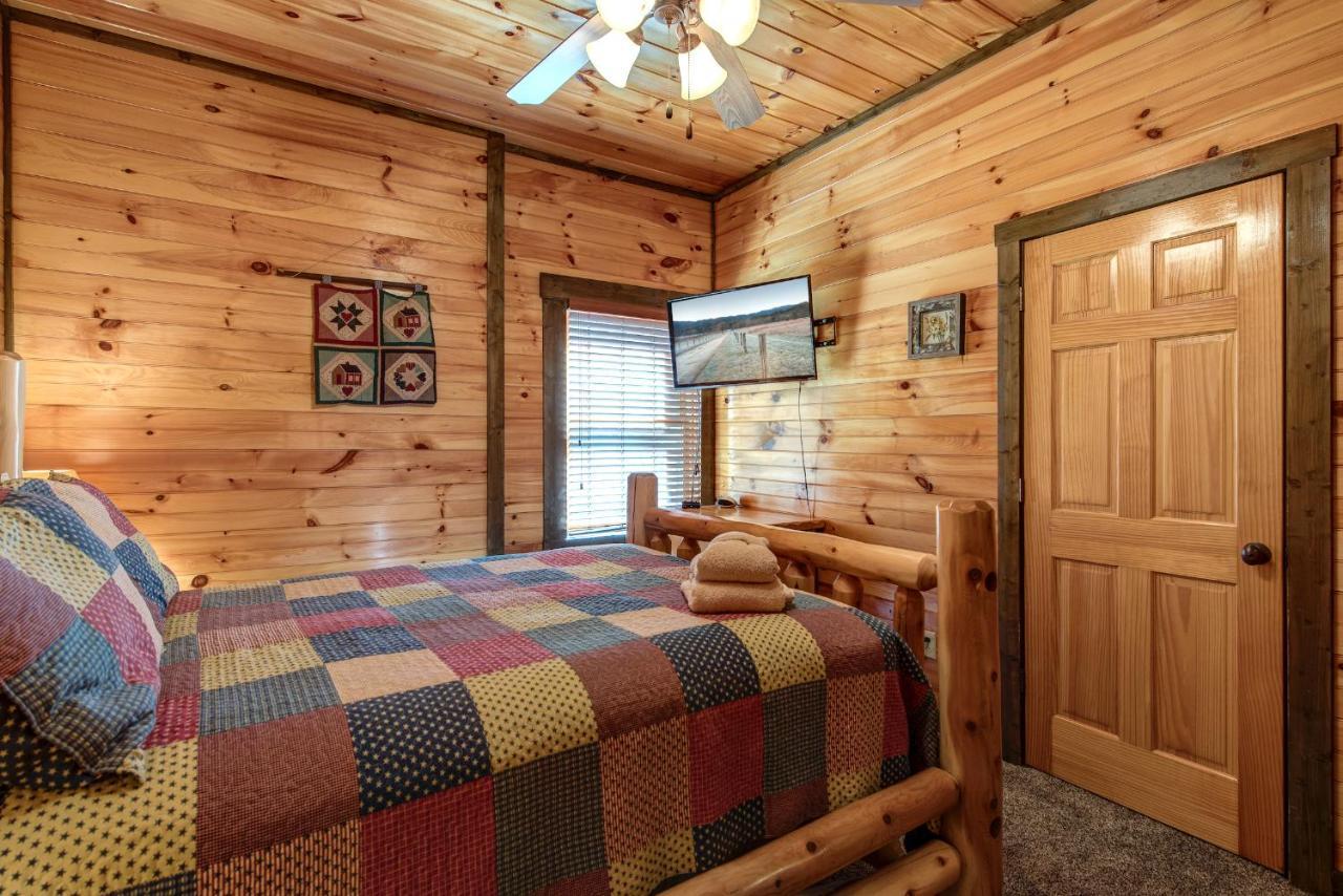Old Hickory Lodge Гетлинбург Екстериор снимка